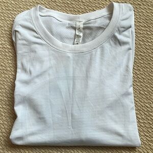 Lululemon swiftly tech long sleeve shirt